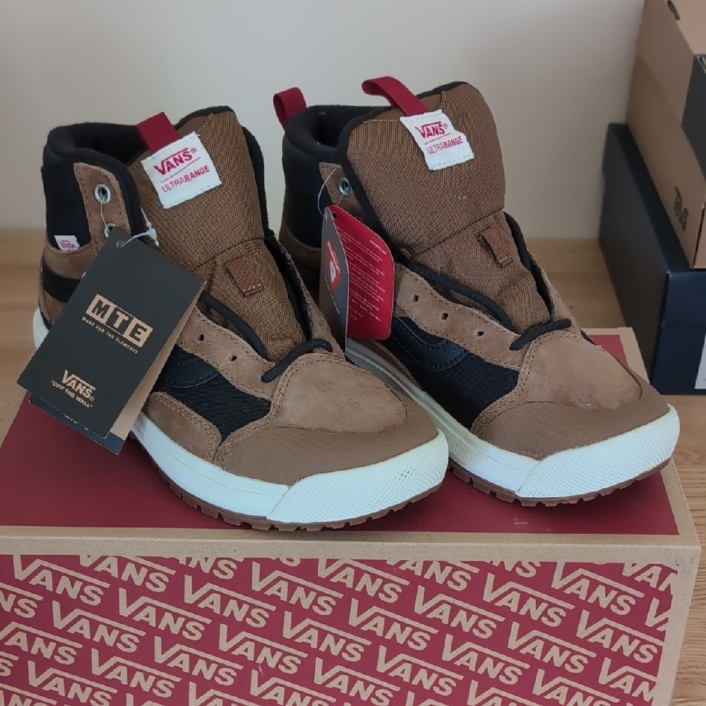 VANS MTE ULTRA RANGE EXO